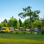 Lido Verbano Village