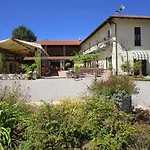 Lido Verbano Village 营地