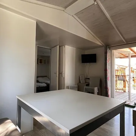 Lido Verbano Camping Village Campsite 3*