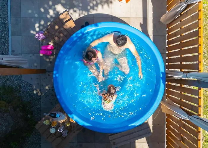 Κάμπινγκ Lido Verbano Village