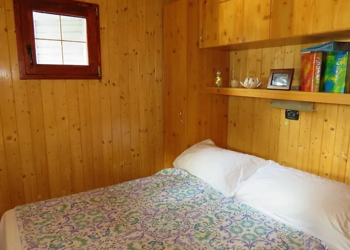 Κάμπινγκ Lido Verbano Village 3*